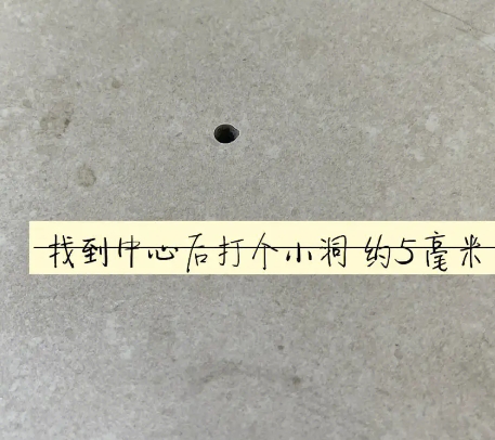 惠济瓷砖空鼓维修公司专业解答在瓷砖铺贴过程中，如果砂料搅拌不均匀，将会带来以下问题